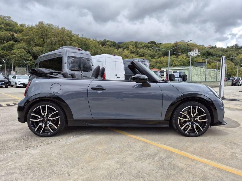 MINI Mini Cooper Cabrio 2.0 C JCW auto