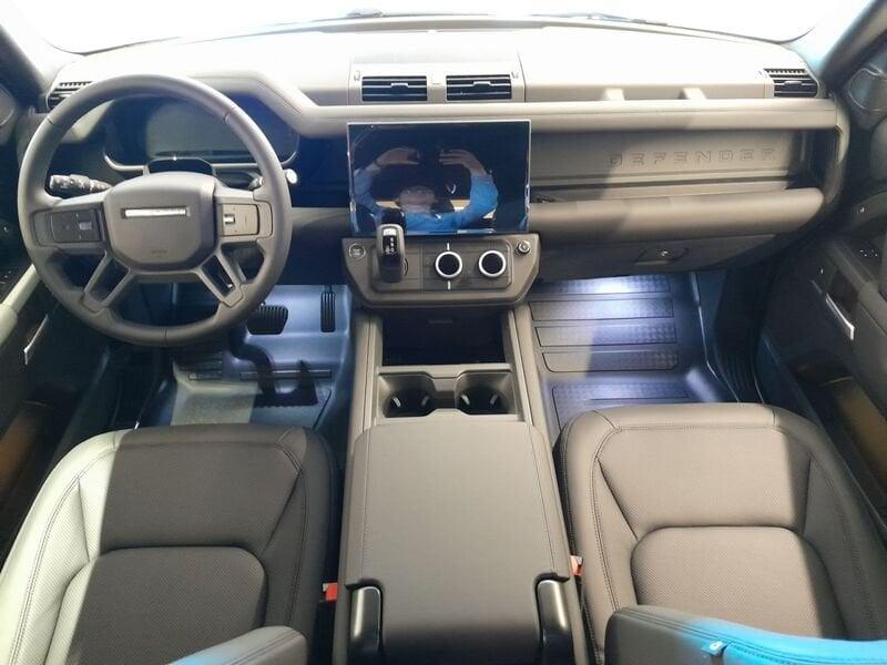 Land Rover Defender D200 AWD Auto 110 X-Dynamic SE IVA ESPOSTA