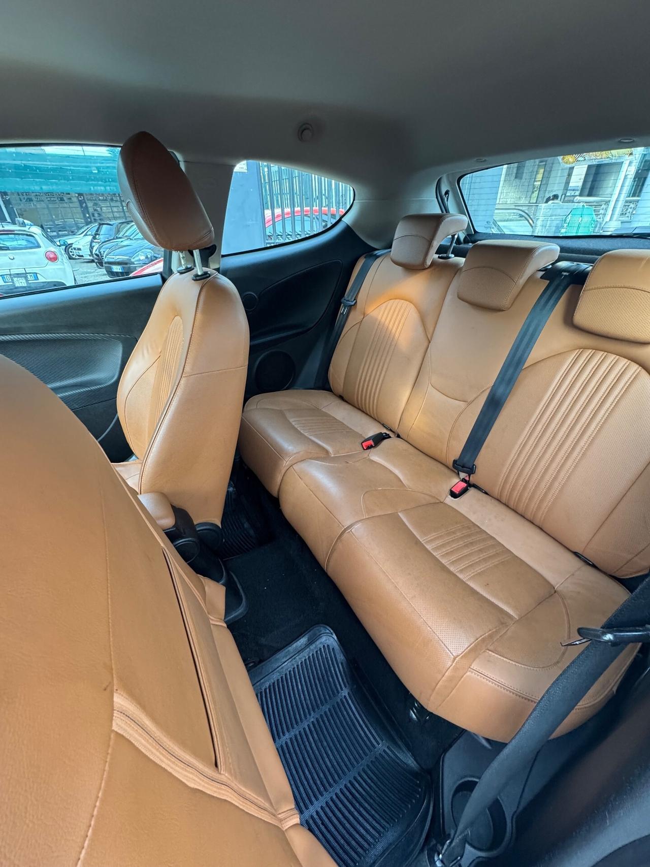 Alfa Romeo MiTo 1.4 78 CV Distinctive pelle Frau