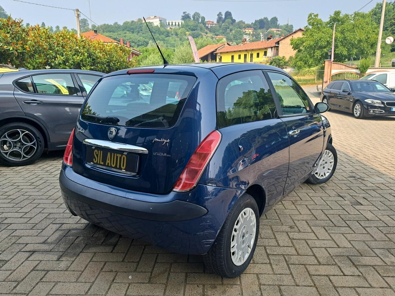 Lancia Ypsilon 1.3 Multijet / 69CV / OK NEOPATENTATI