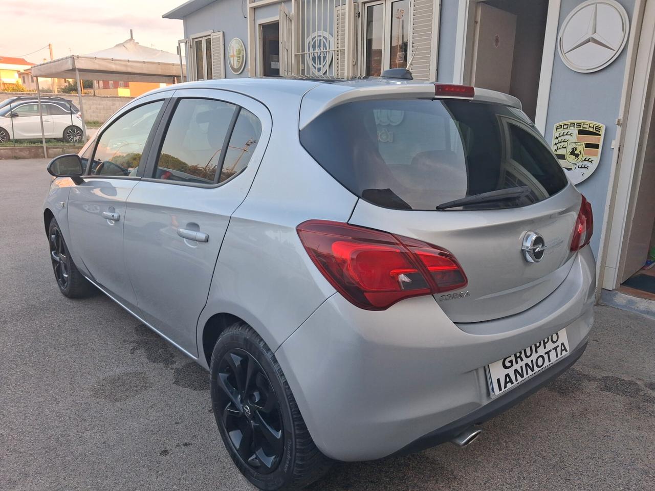 Opel Corsa 1.4 90CV GPL CASAMADRE KM 109840