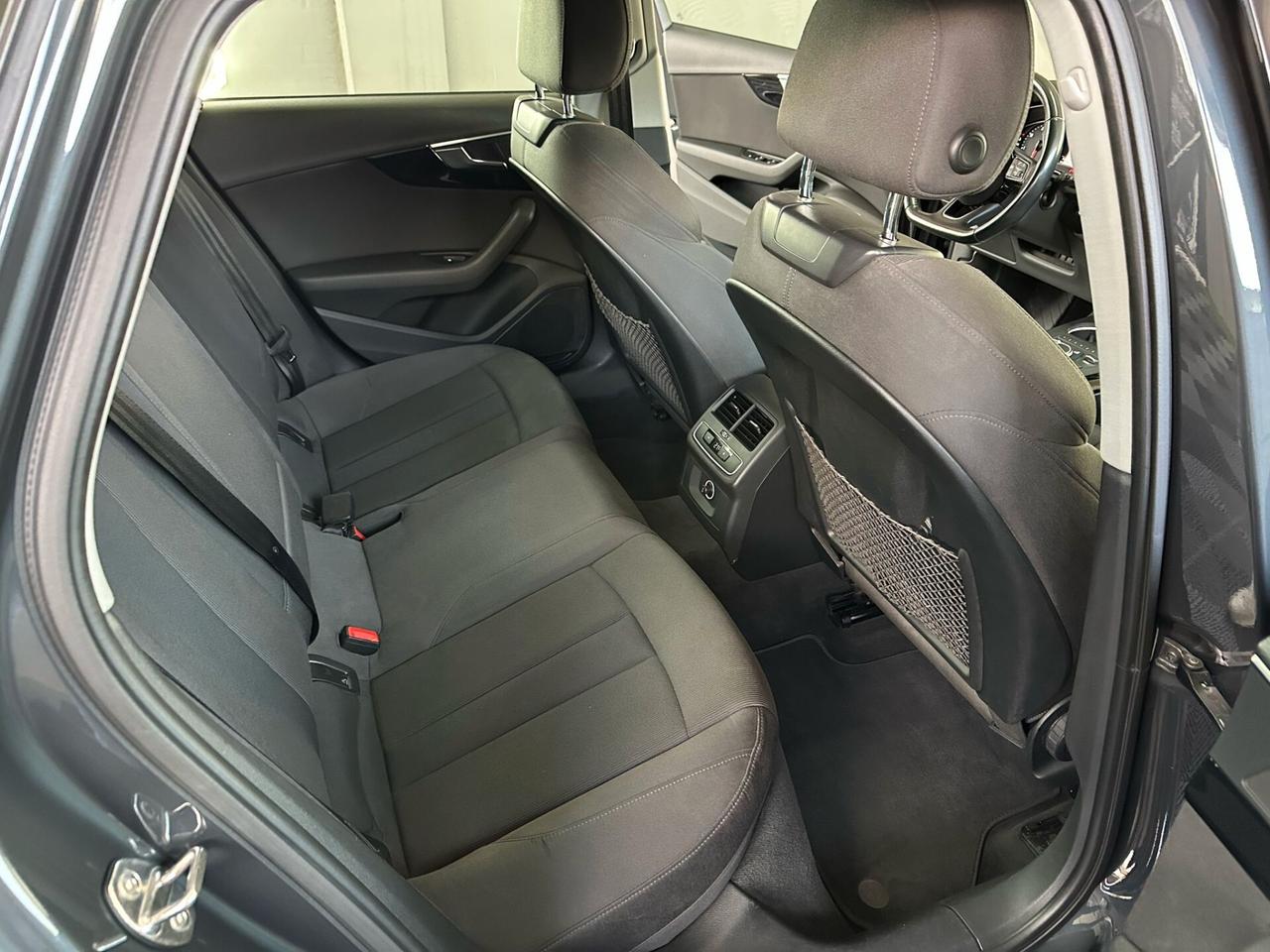 Audi A4 Avant 2.0 TDI 150 CV ultra S tronic Sport