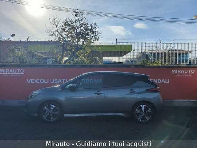 Nissan LEAF N-Connecta 40 kWh