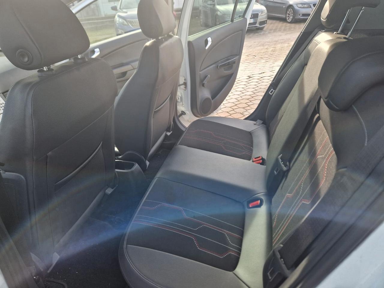 Opel Corsa 1.2 85CV 5 porte GPL-TECH One OK NEO PATENTATI