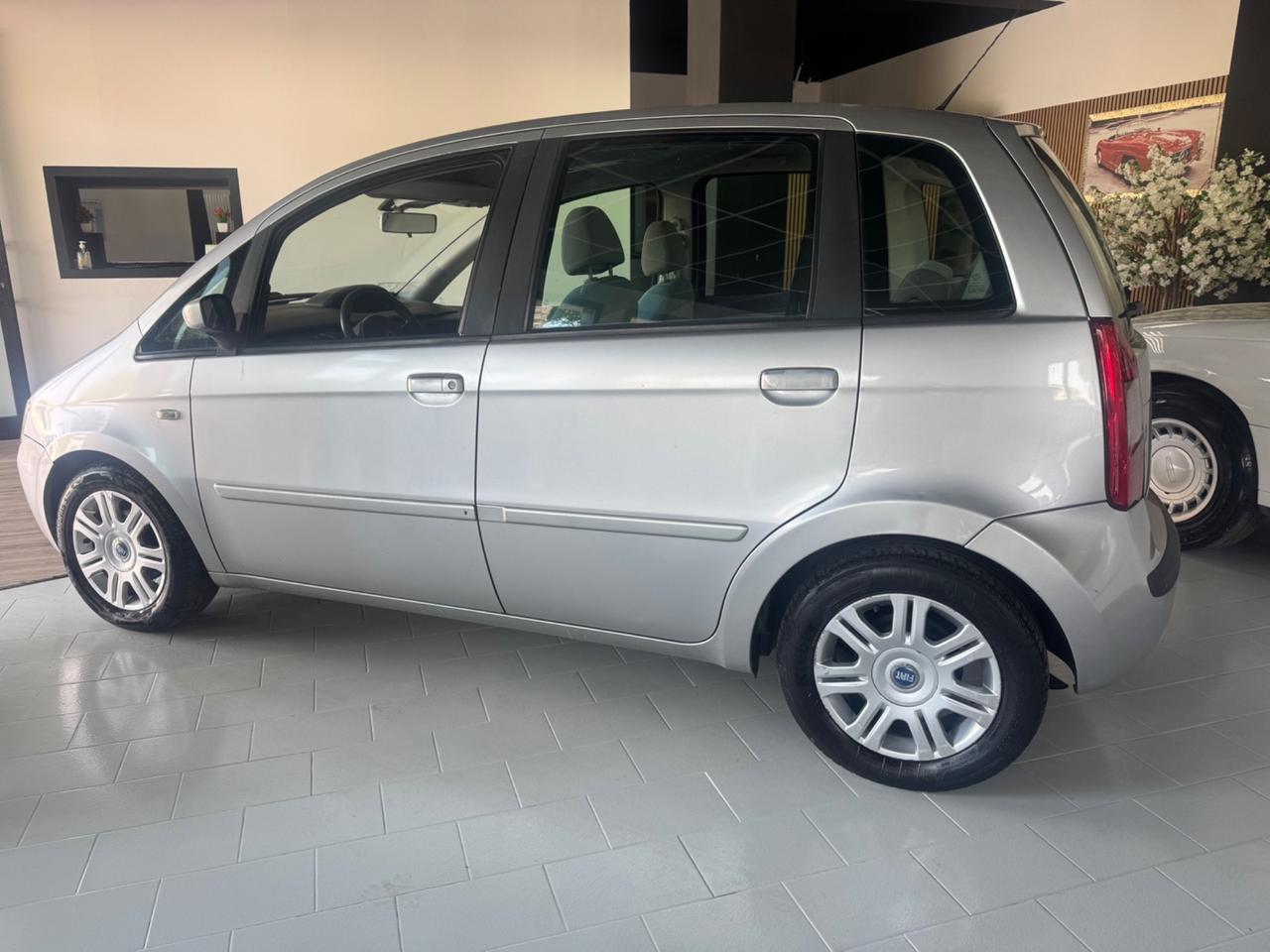 Fiat Idea 1.4 16V Dynamic