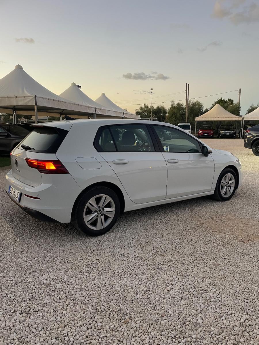 VOLKSWAGEN - Golf - 2.0 TDI 150CV DSG SCR Life