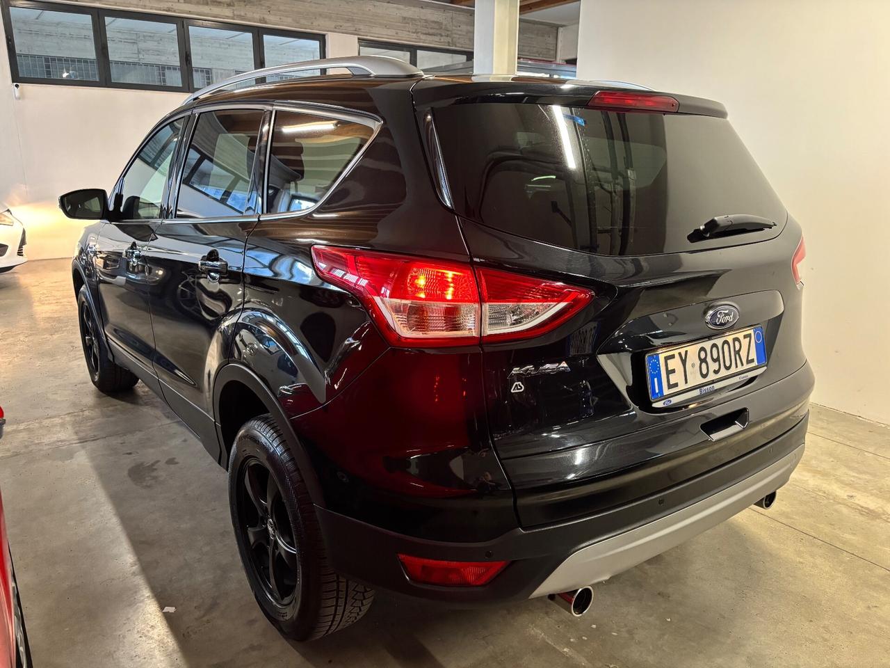 Ford Kuga 2.0 TDCI 4WD AUTOMATICA Titanium