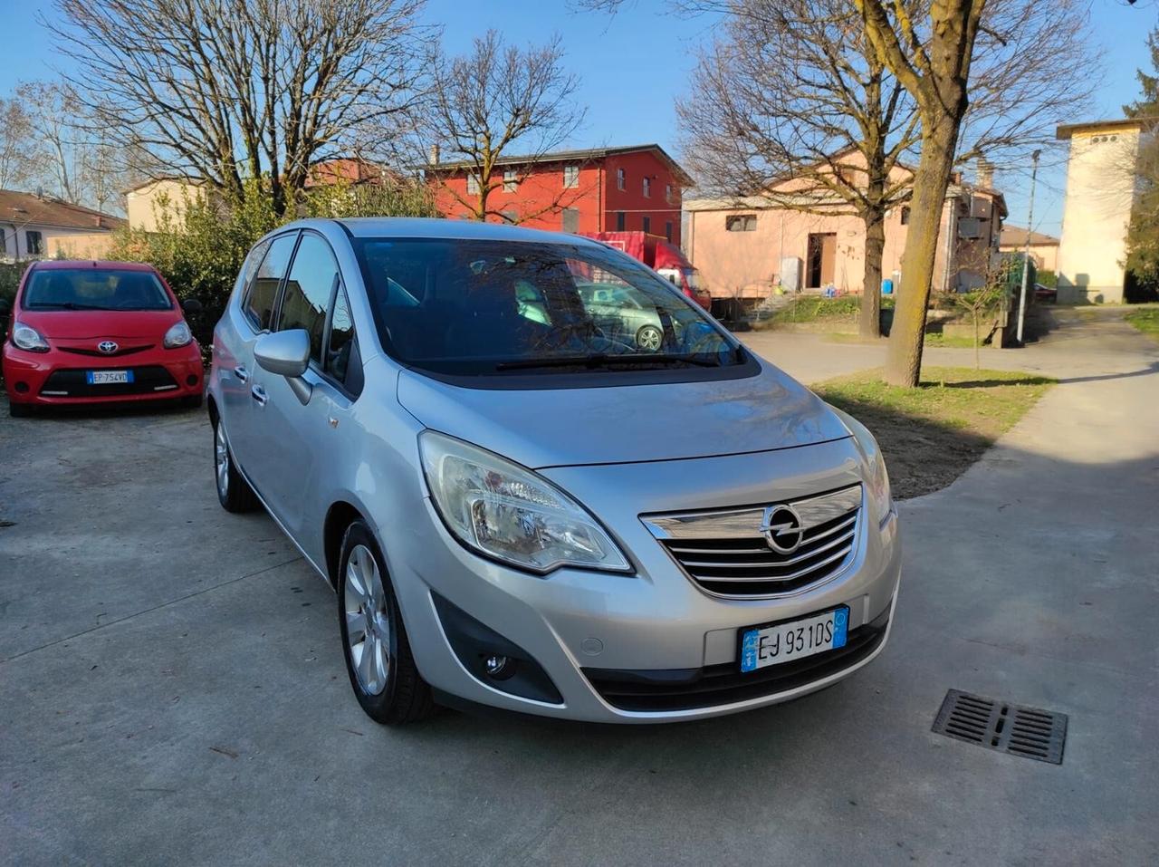 Opel Meriva 1.3 CDTI 95CV ecoFLEX Cosmo