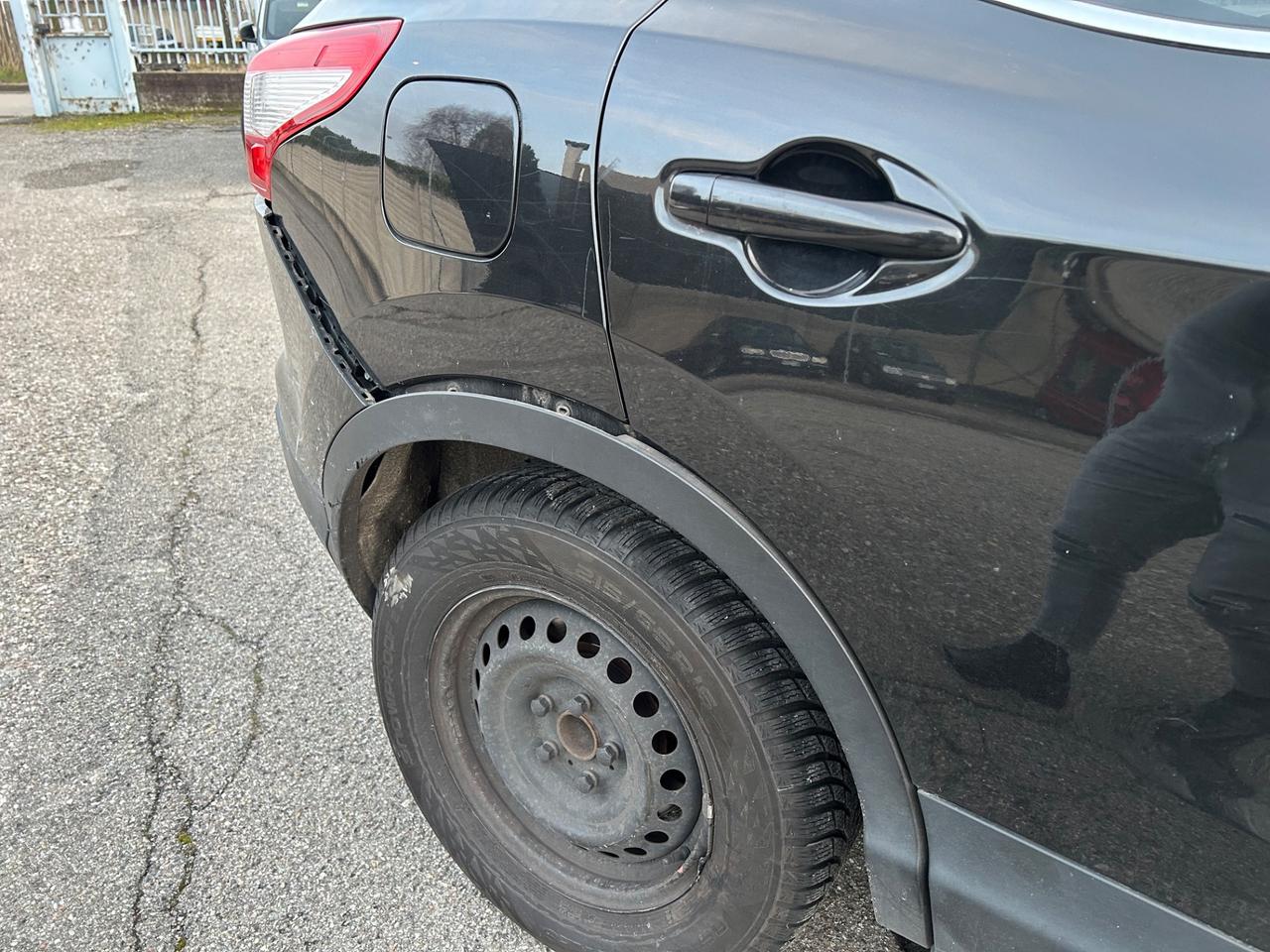 Nissan Qashqai 1.5 dCi LEGGI NOTE