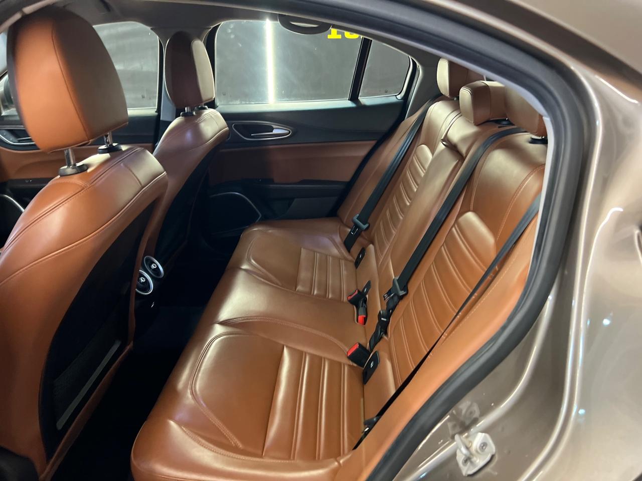 Alfa Romeo Giulia 2.2 Turbodiesel 210 CV Q4 Veloce