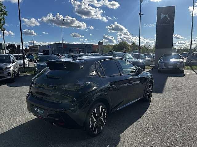 Peugeot 208 1.2 Hybrid 100cv E-DCS6 GT + NAVI KM ZERO