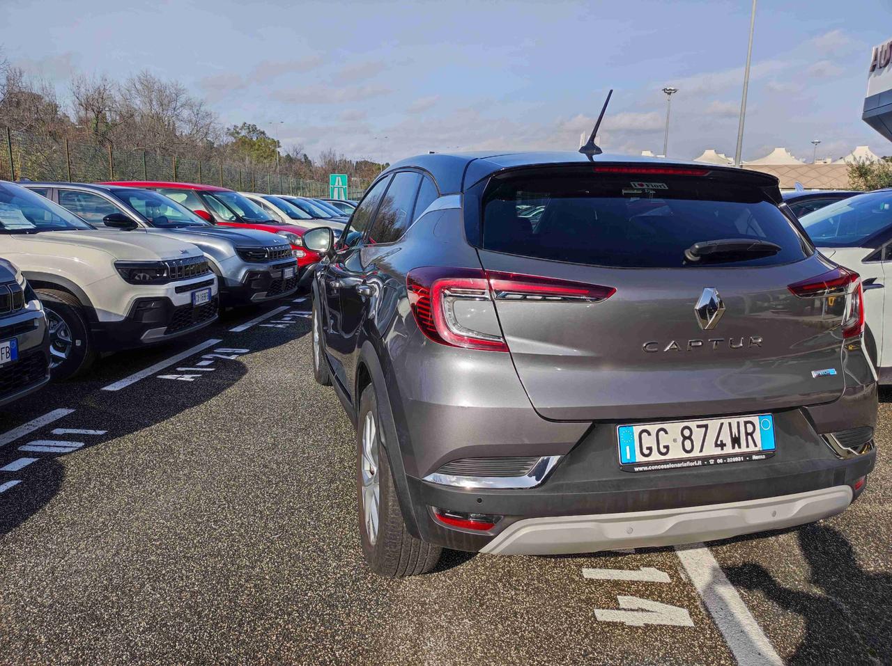 RENAULT Captur II 2019 - Captur 1.6 E-Tech phev Intens 160cv auto my21