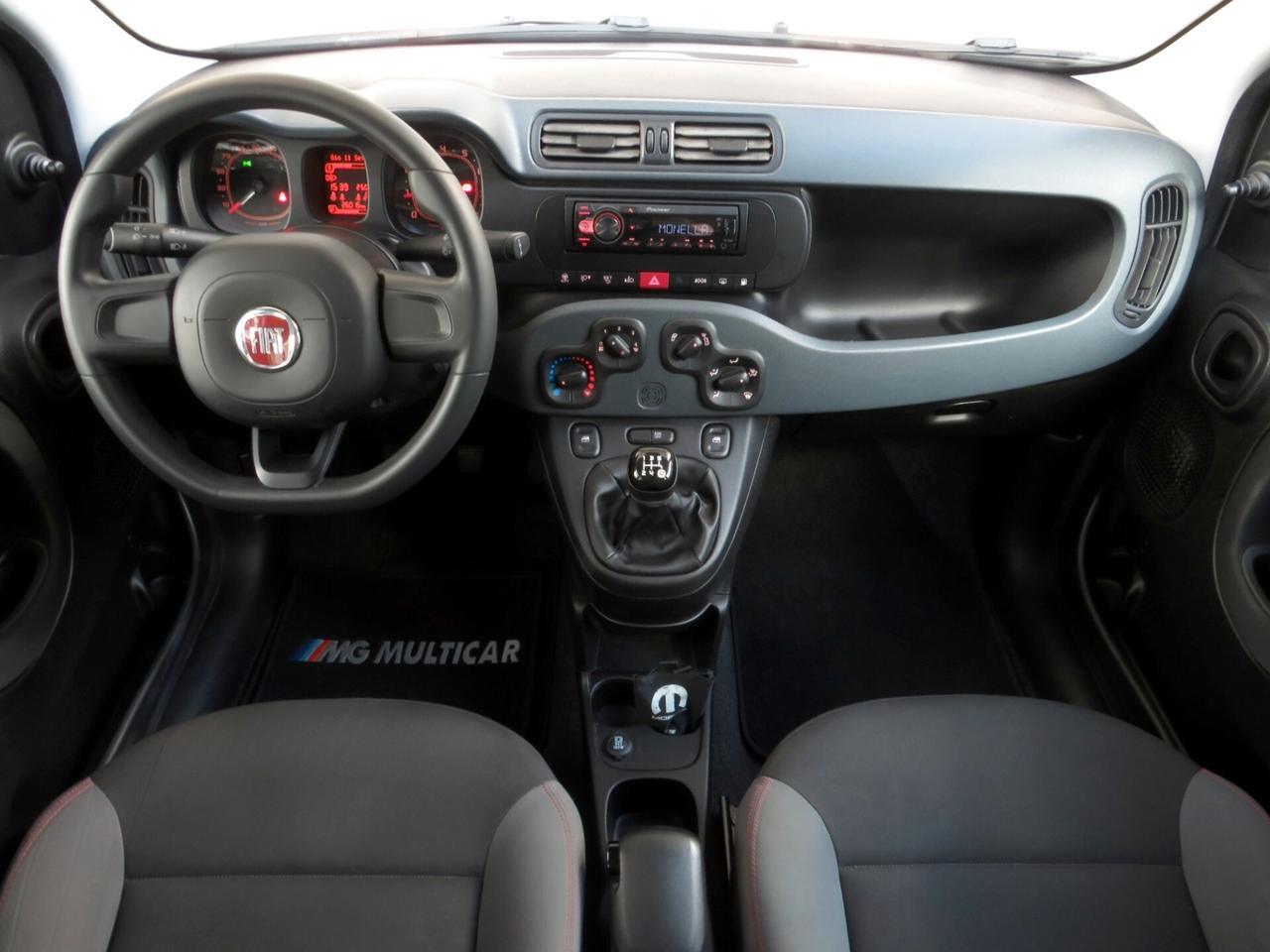 Fiat Panda 1.2 Lounge easypower Gpl 69cv. km 26.000!