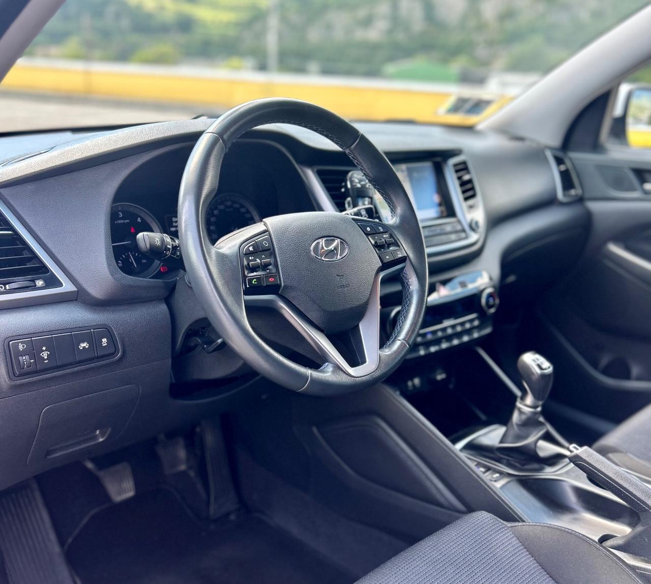 Hyundai Tucson 1.7 CRDi XPossible SOLO 95.000km