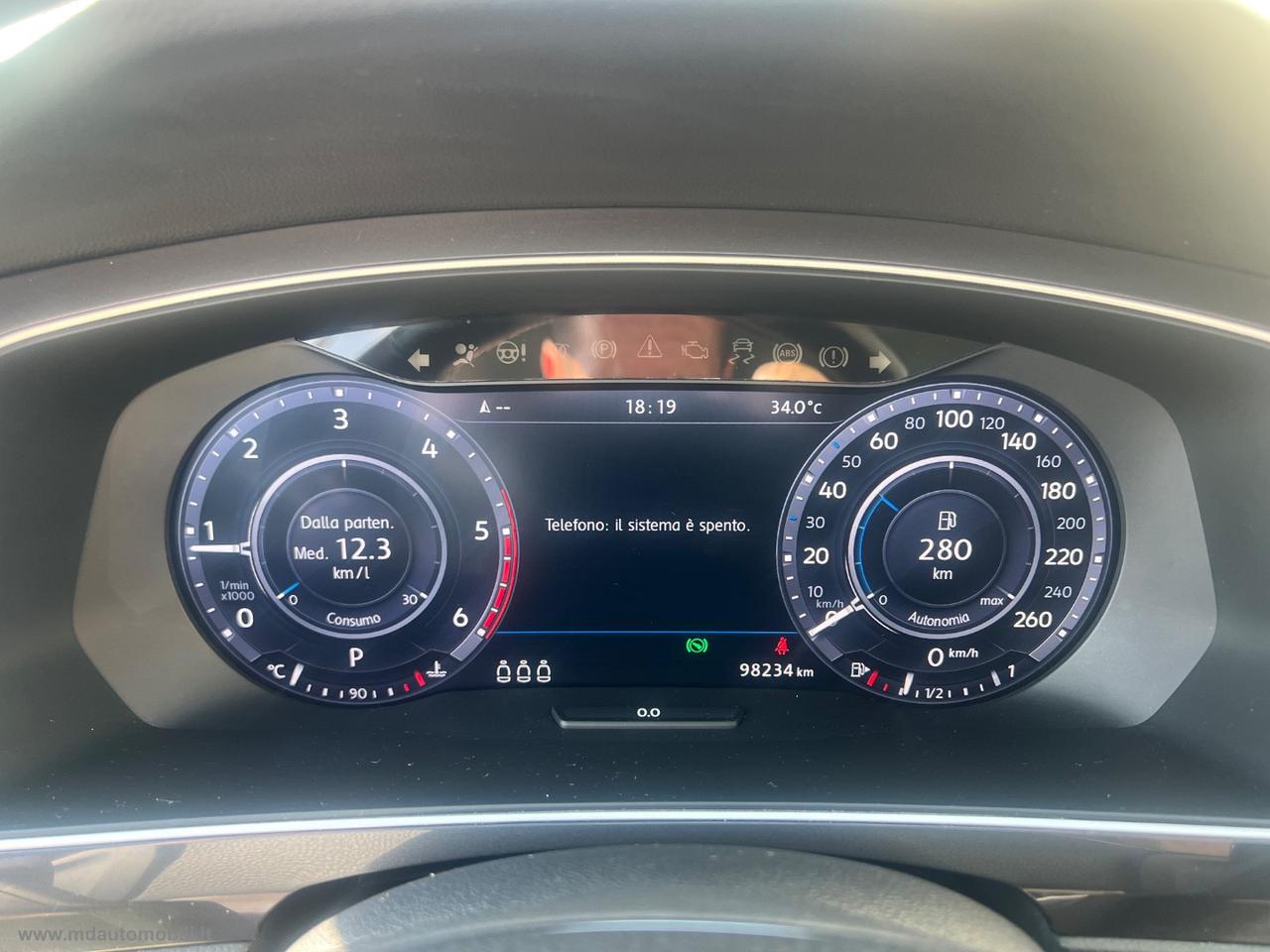 VOLKSWAGEN Tiguan 2.0 TDI DSG Executive BMT VIRTUAL CAMERA NAVI LED