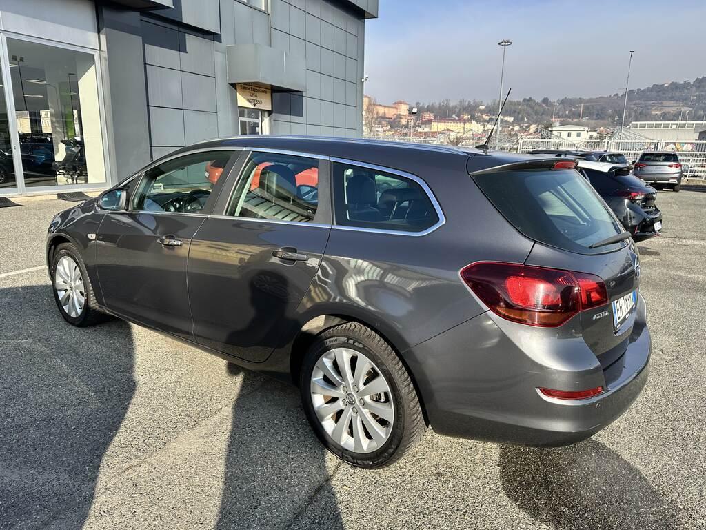 Opel Astra Sports Tourer 1.4 Cosmo