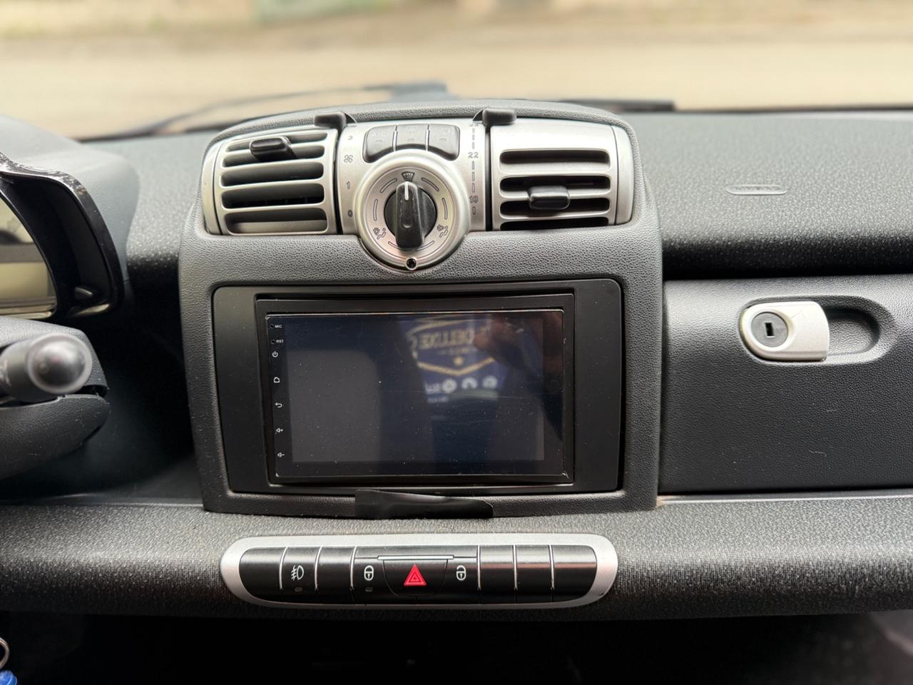 Smart ForTwo 800 33 kW coupé pure cdi