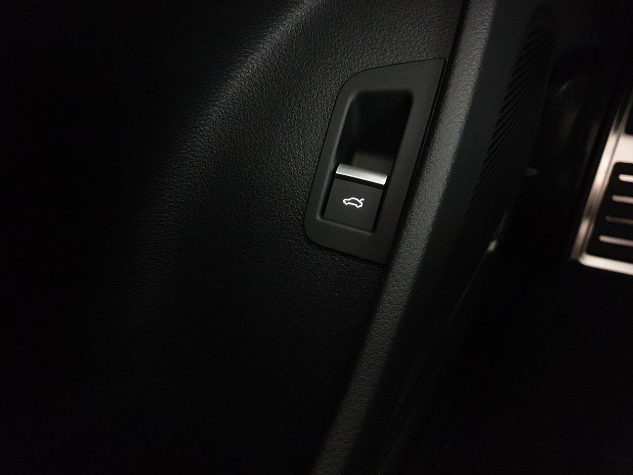 4.0TFSI 507CV quattro tiptronic Sport Attitude