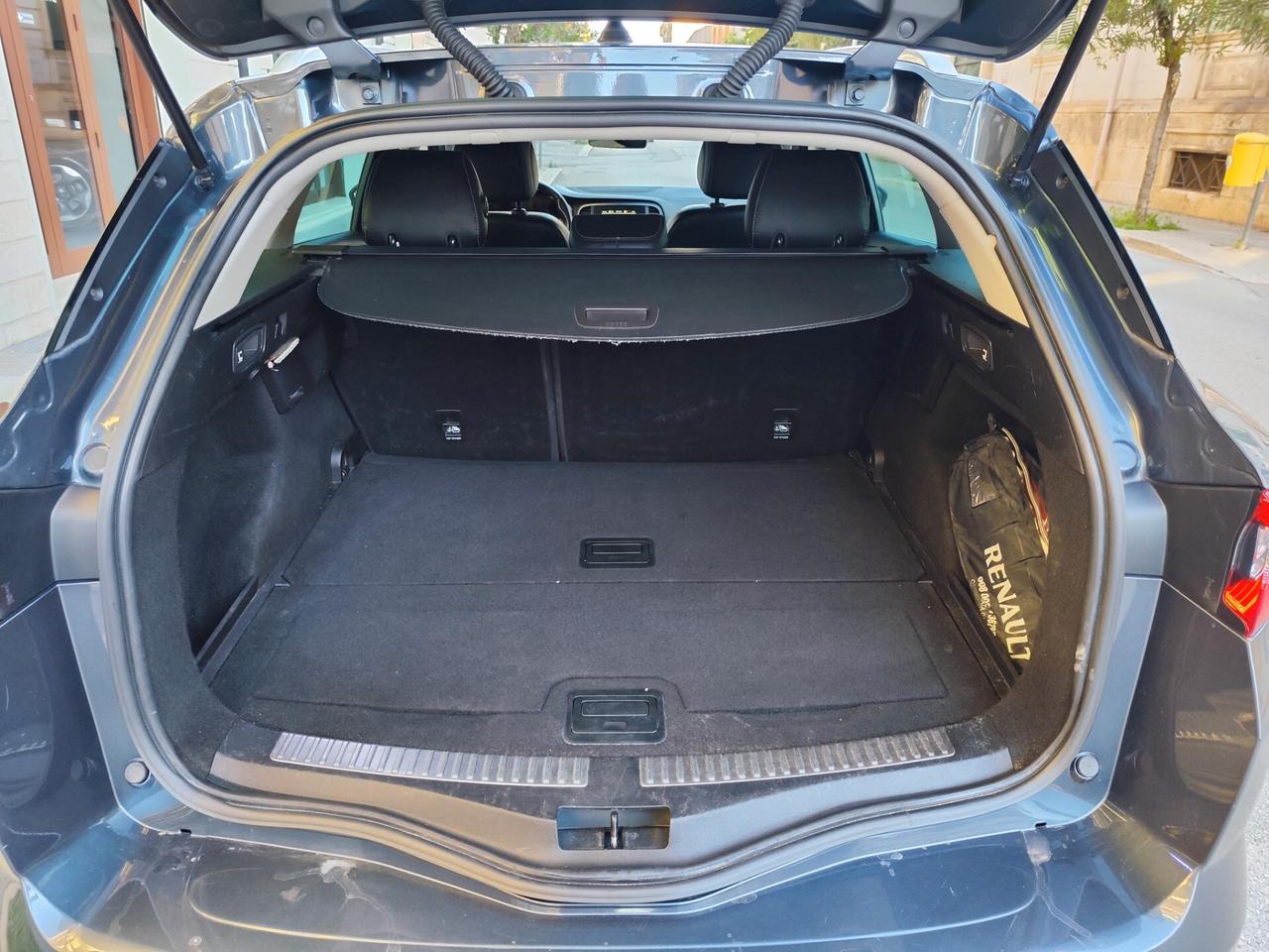 Renault Mégane Sporter 1.5 dCi NAVI PELLE AUTOMATICA
