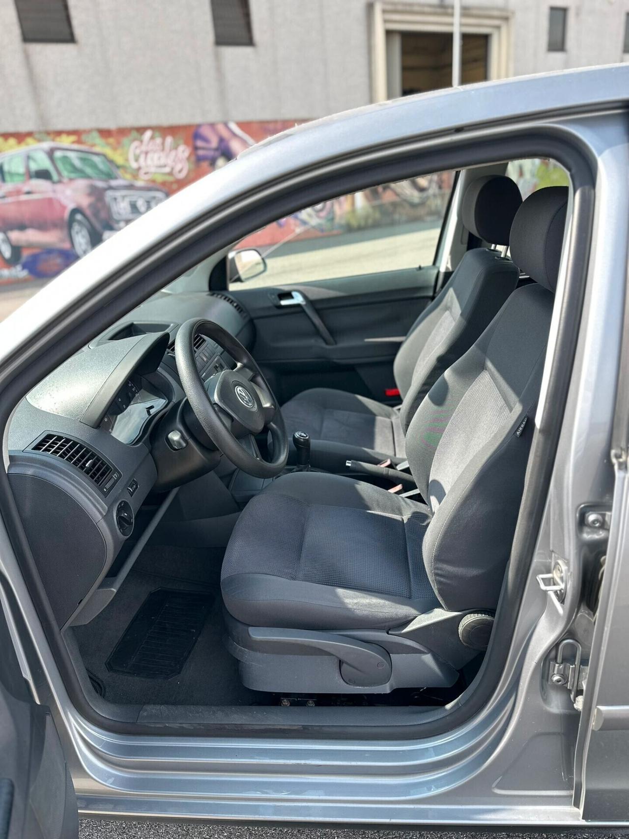 Volkswagen Polo 1.2 5p. Trendline