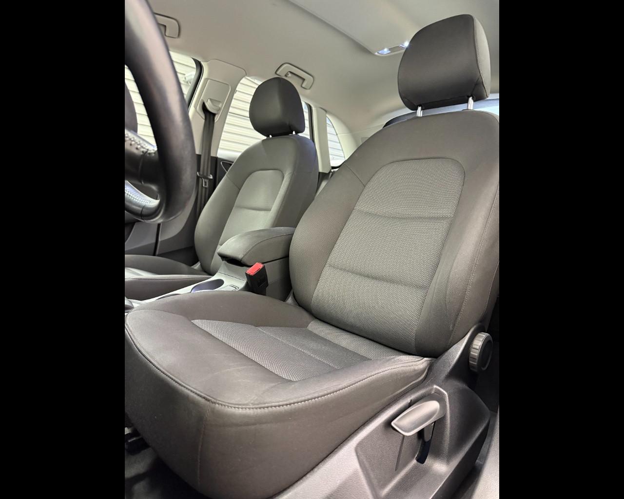 AUDI Q3 2.0 TDI BUSINESS