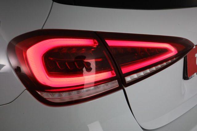 MERCEDES-BENZ A 180 A 180 d Automatic Business Extra