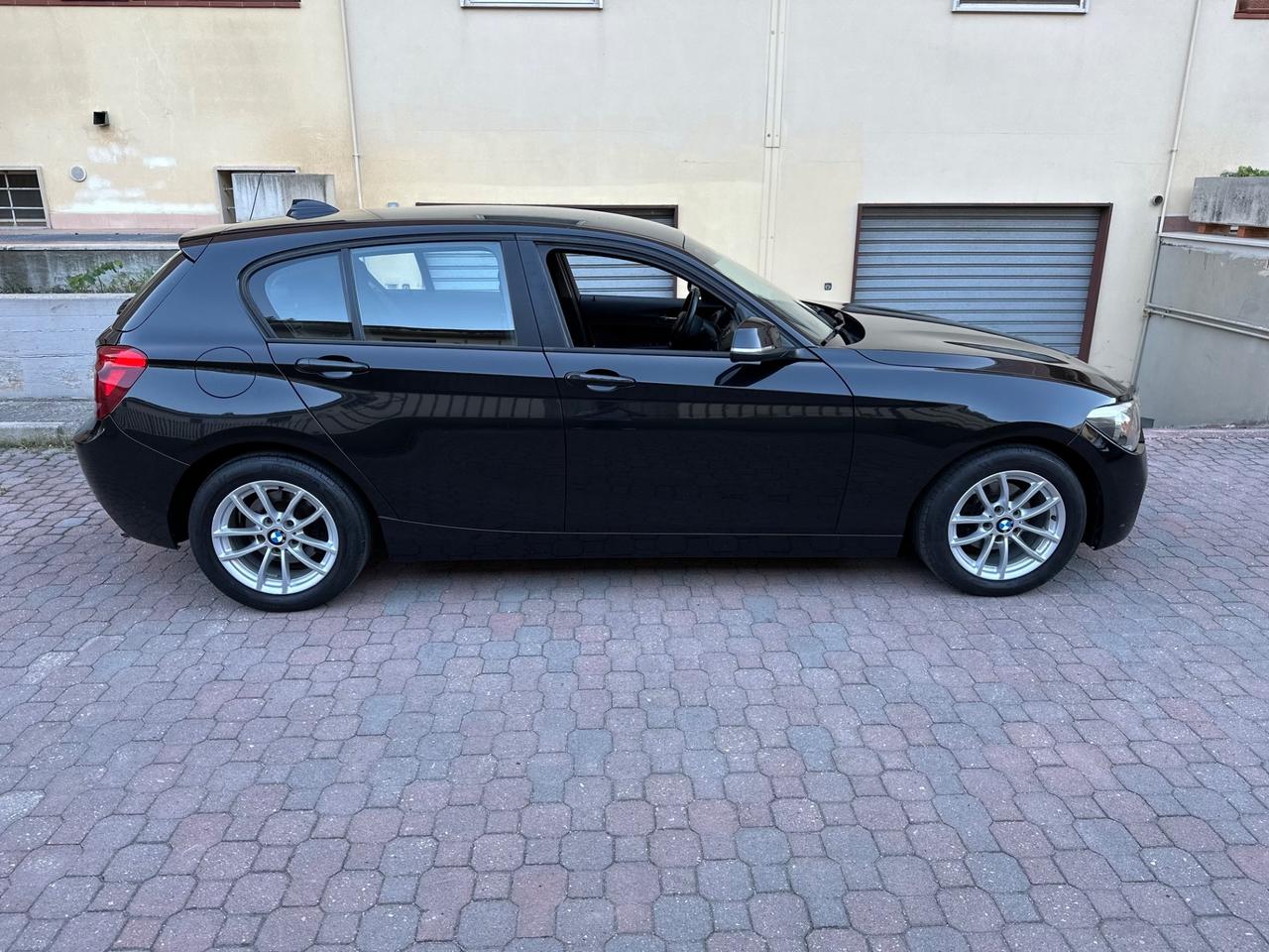 Bmw 118 118d 5p. Urban
