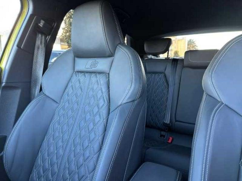Audi A3 IV 2024 allstreet 1.5 tfsi mhev Identity Contrast 150cv s-tronic