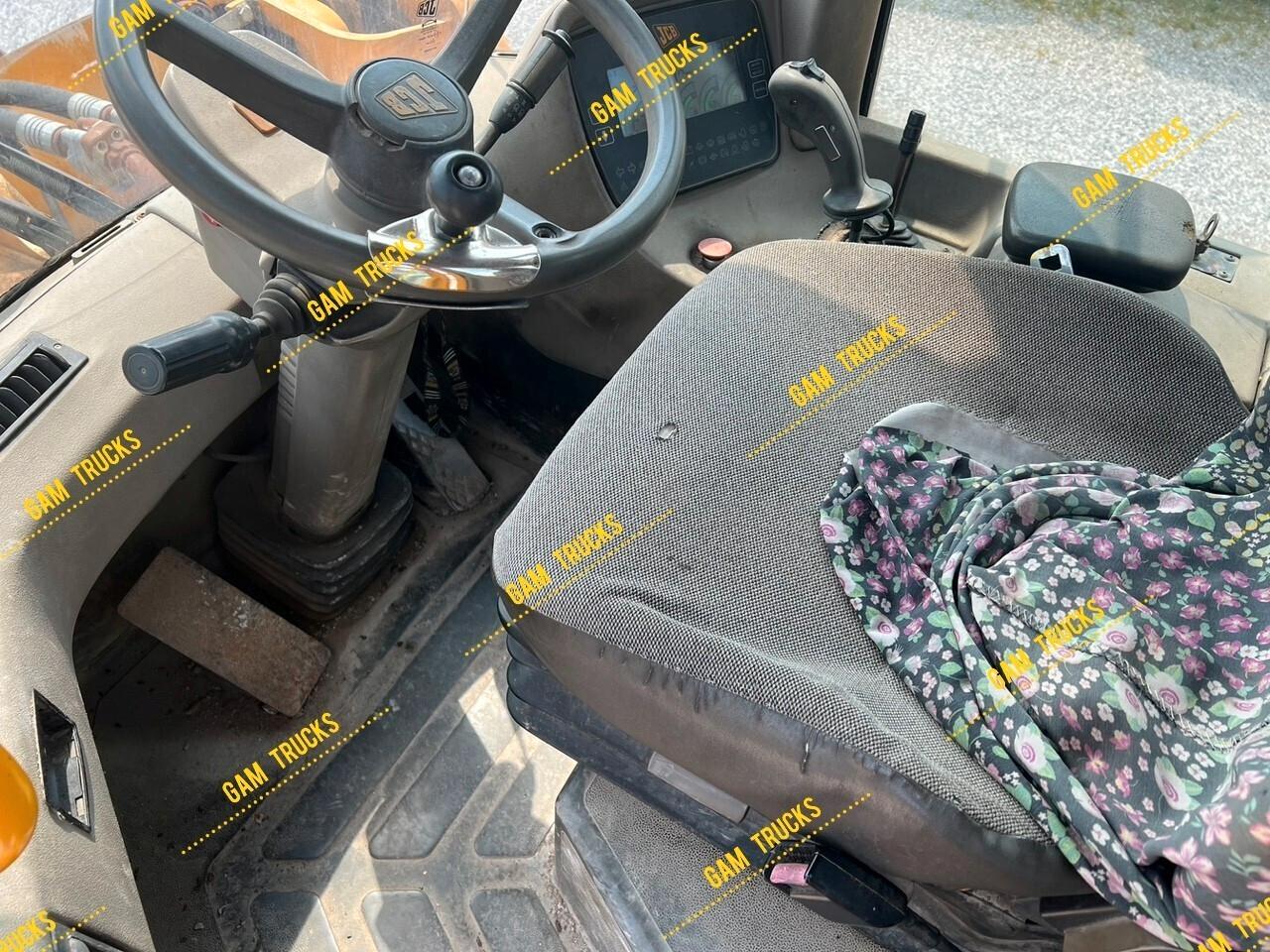 JCB 456 B pala gommata