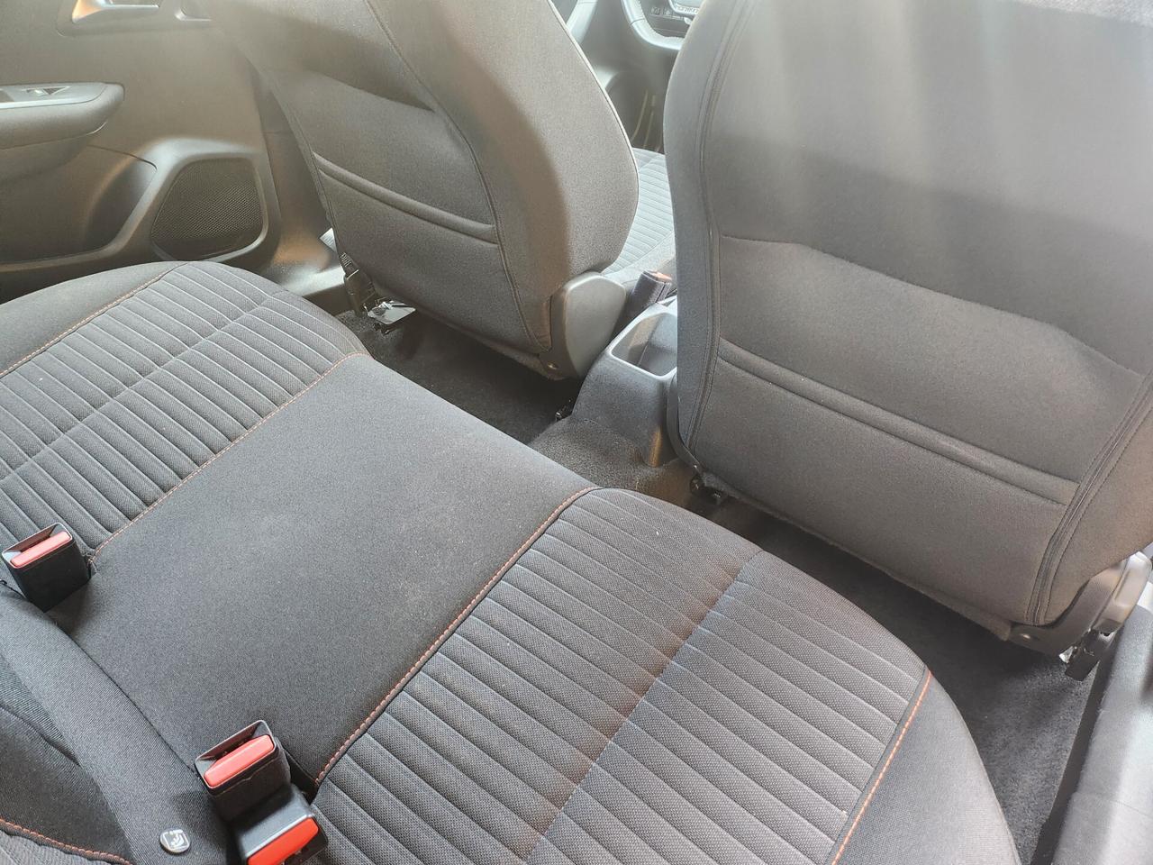 Peugeot 2008 PureTech 100 S&S Active Pack