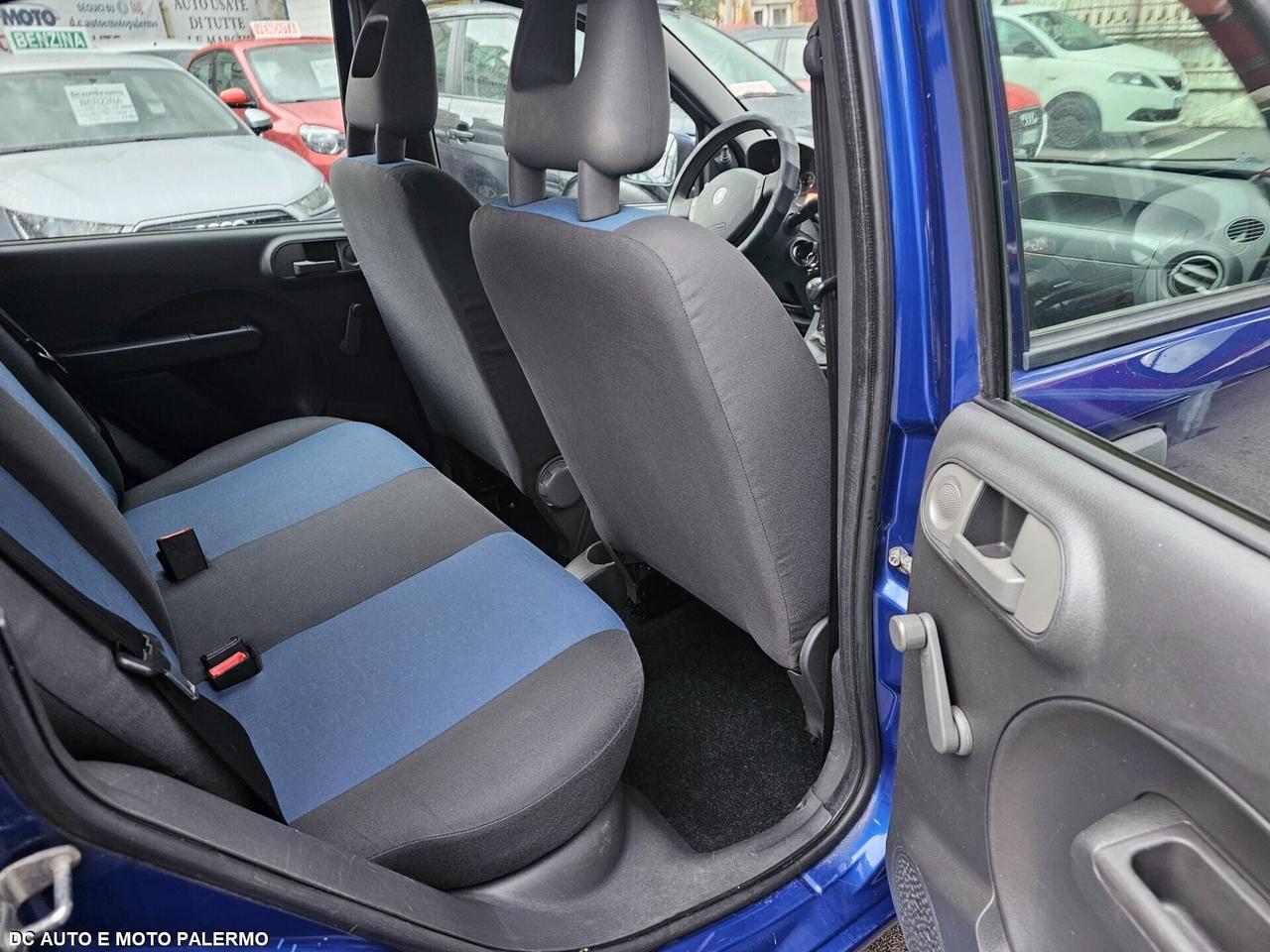 Fiat Panda 1.2 Dynamic 69CV..Da Vetrina 2010