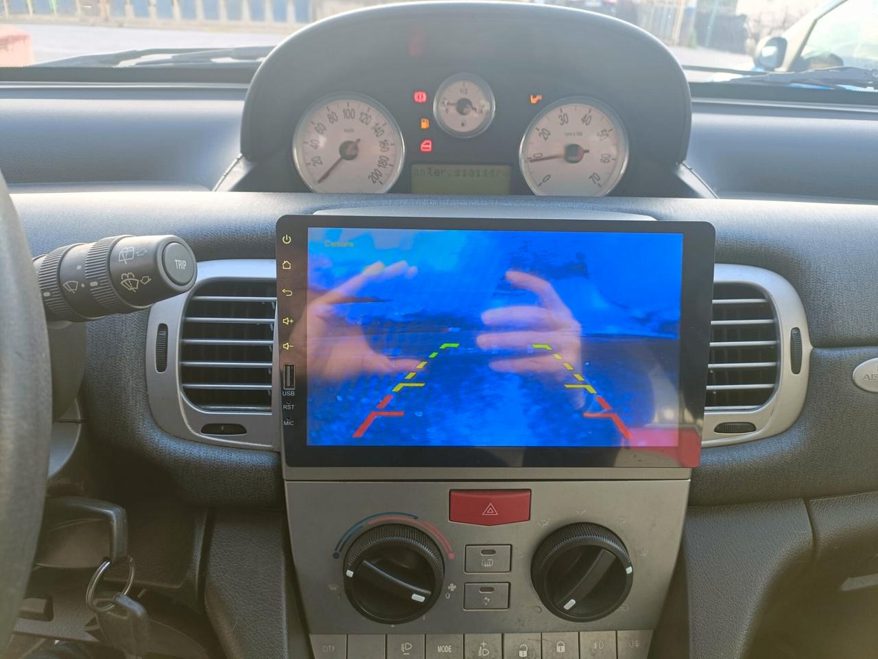 Lancia Ypsilon 1.3 MJT 90 CV Oro Plus OK NEOPATENTATI