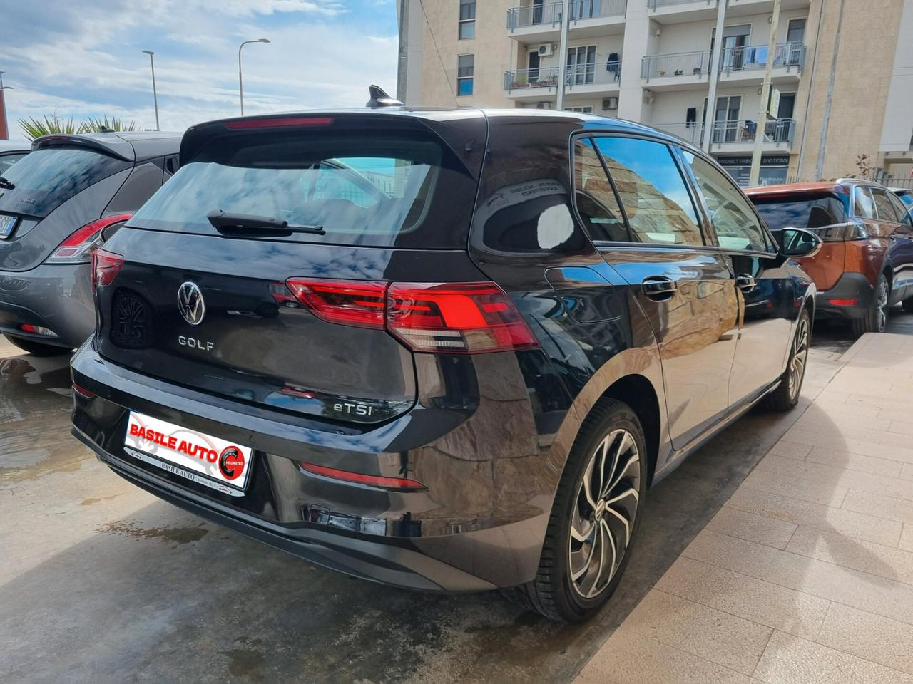 Volkswagen Golf 1.0 eTSI EVO DSG Life