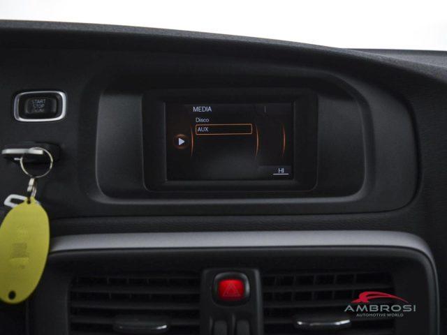 VOLVO V40 Cross Country D2 Business