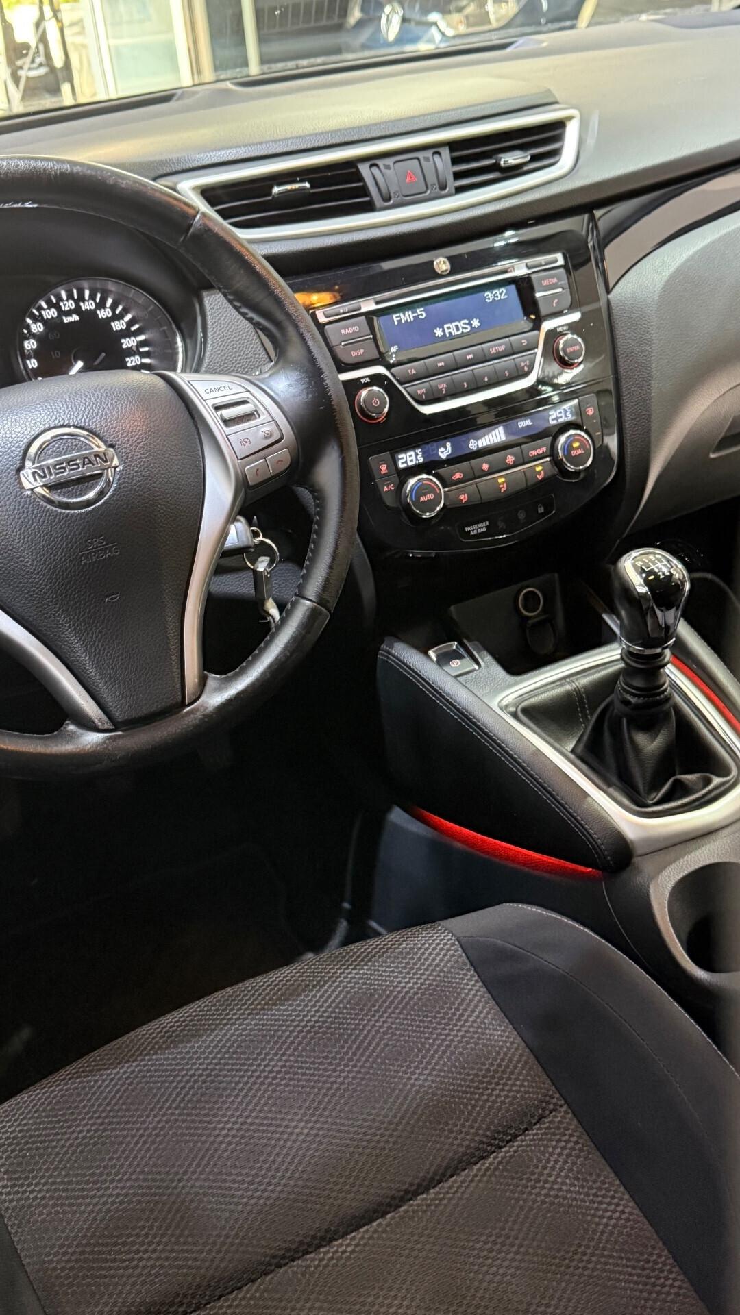 Nissan Qashqai 1.5 dCi Visia