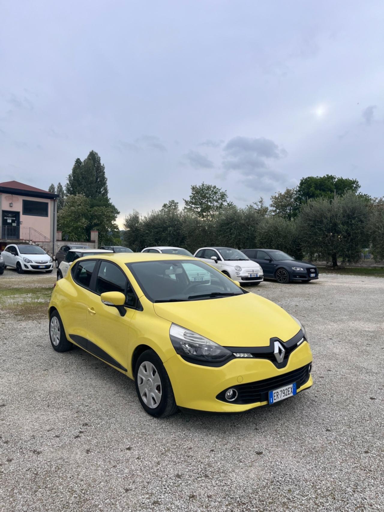 Renault Clio 1.5 dCi 75CV 2013 NEOPATENTATI