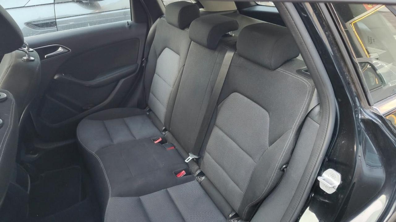 Mercedes-benz B 180 CDI Premium