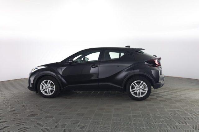 TOYOTA C-HR C-HR 1.8 Hybrid E-CVT Business