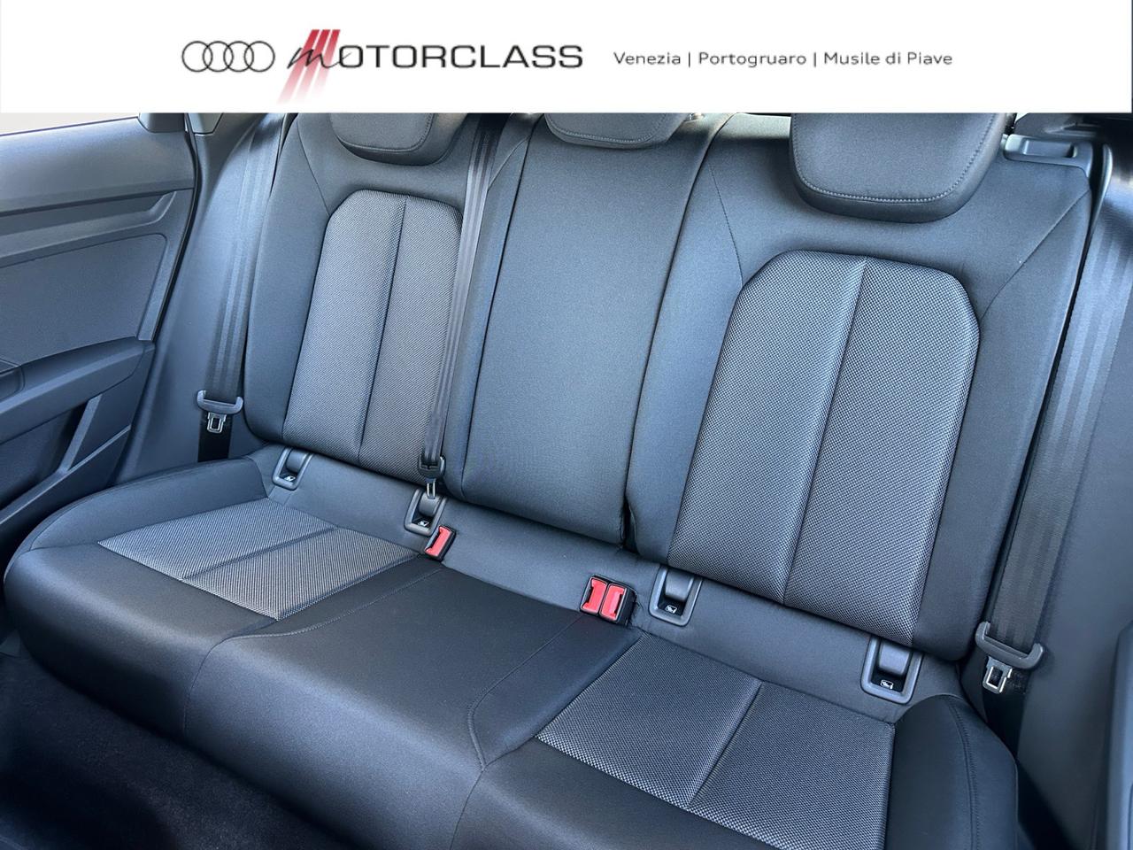 Audi A3 sportback 1.5 tfsi mhev 48v 116cv business s tronic