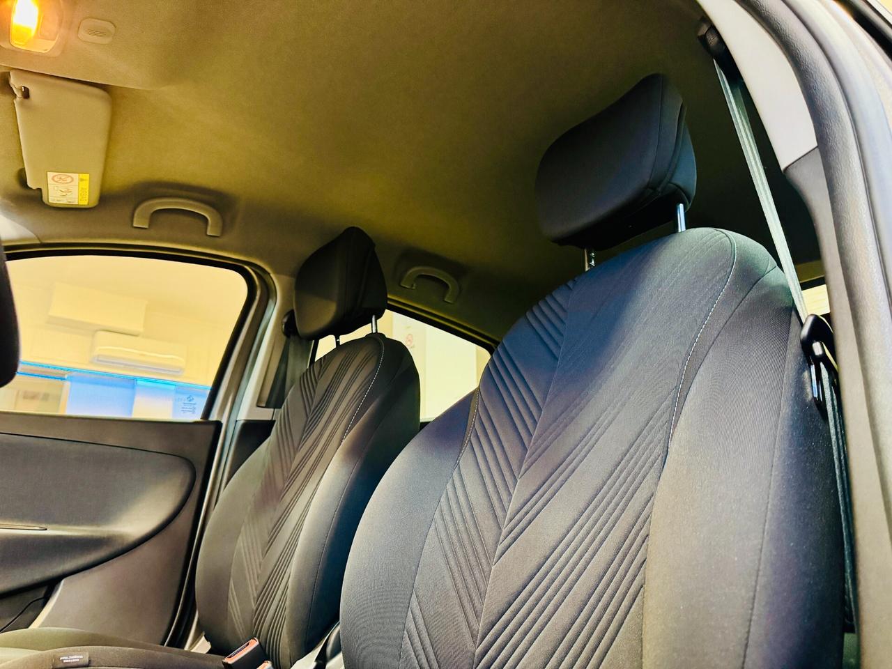 Lancia Ypsilon 1.0 S&S Hybrid 5p. CarPlay / Navi