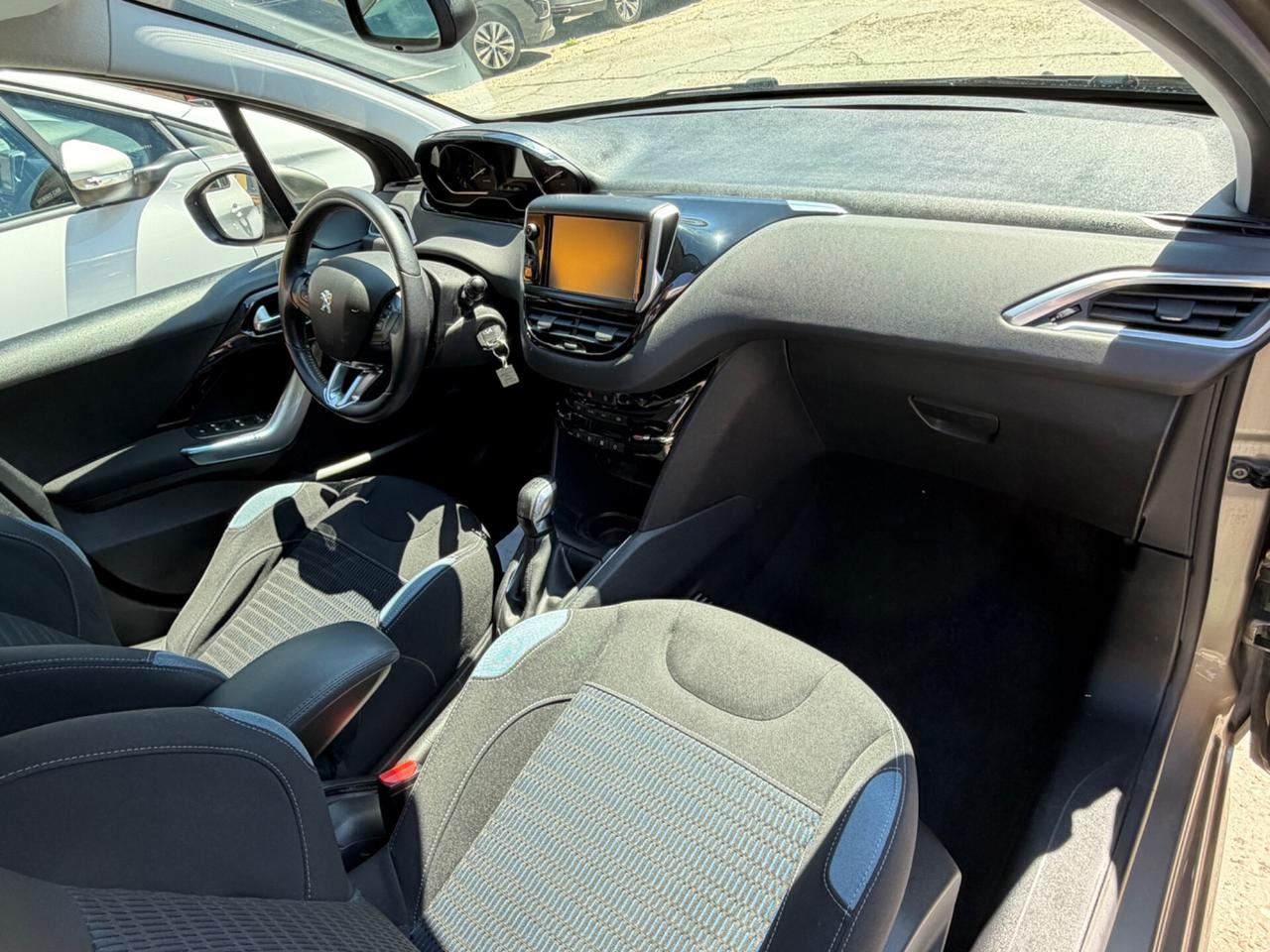 Peugeot 208 1.2 VTi 68 CV 5 porte Allure