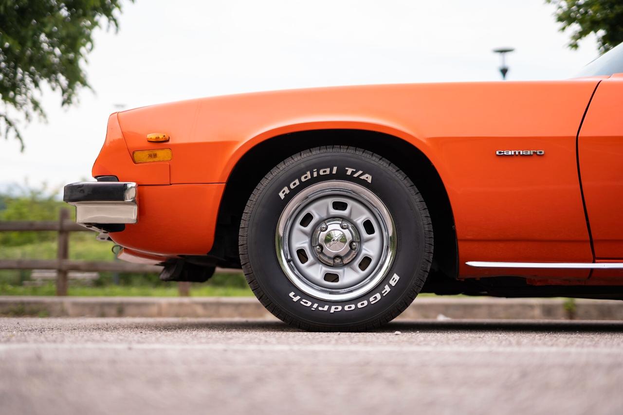 Chevrolet Camaro 5.0 V8 305