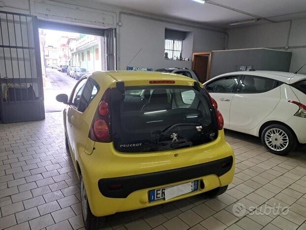 Peugeot 107 unico prop 1.0 ben 2013