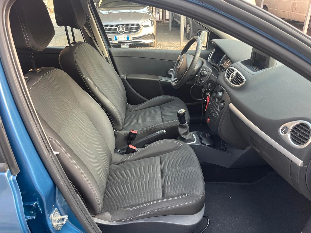 Renault Clio 2010 1.5 dCi 68CV 12 MESI DI GARANZIA