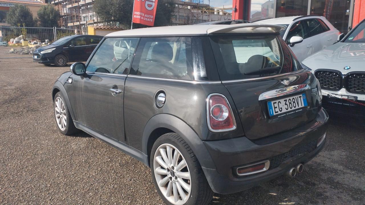 Mini Cooper SD 2.0 16V