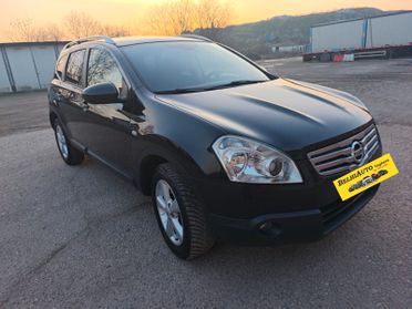 Nissan Qashqai 2009---1.5 Diesel 7 Posti
