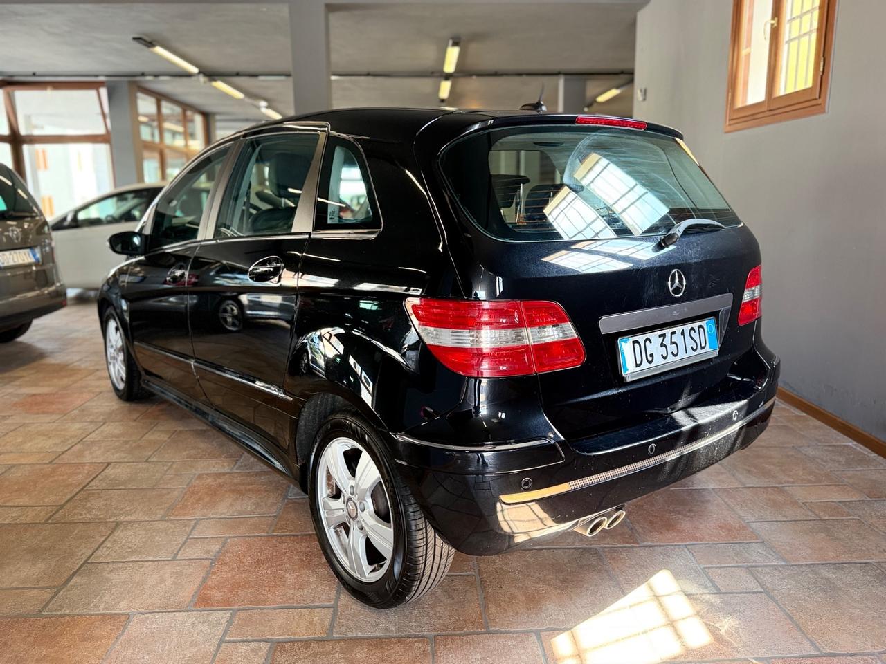 Mercedes-benz B 200 Turbo Sport