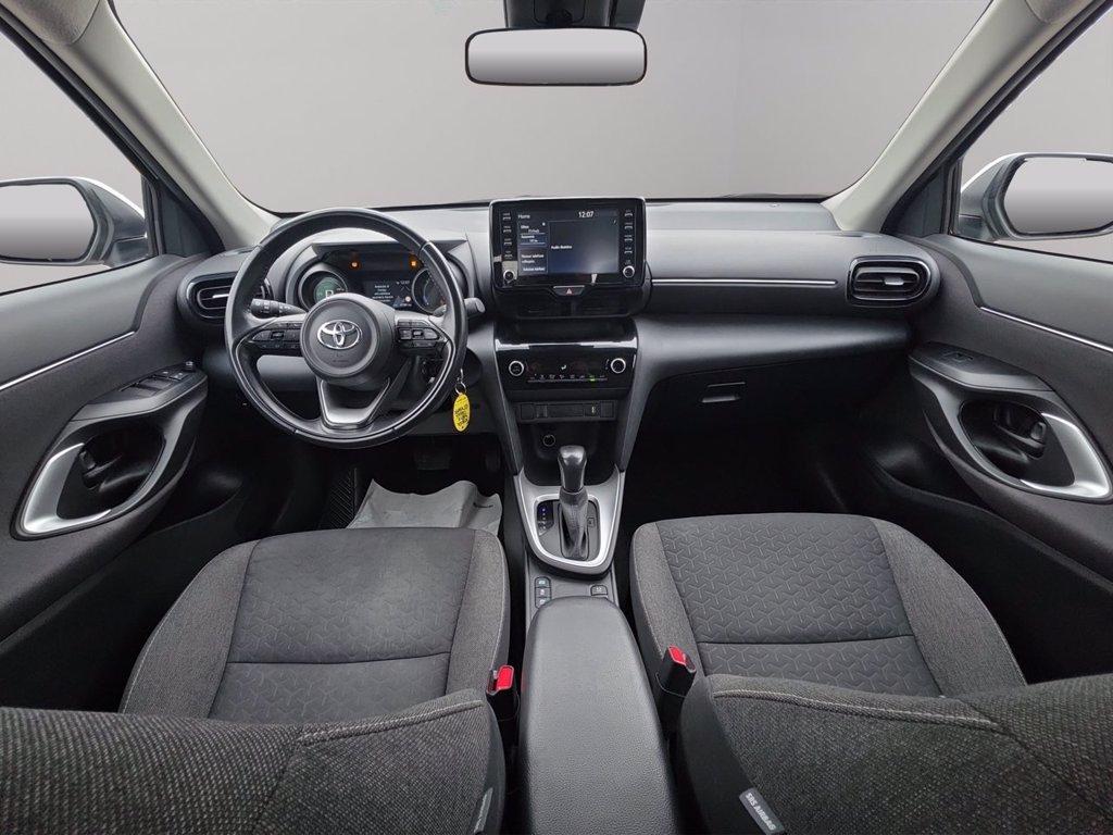 TOYOTA Yaris cross 1.5h active fwd 116cv e-cvt del 2024