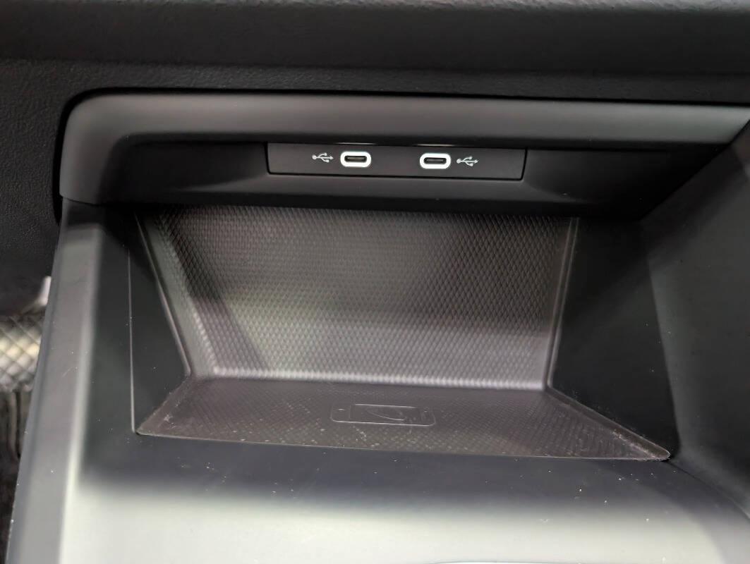 Volkswagen Golf 2.0 tdi Life 115cv dsg