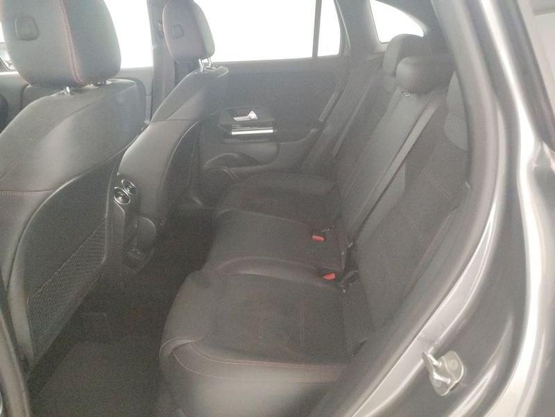 Mercedes-Benz GLA 200 d Premium 4matic auto